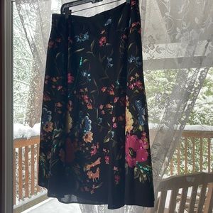 Boho Full Black and Floral skirt